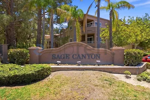 2275 Del Mar Way #102, Corona, CA 92882