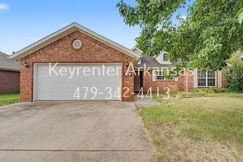 3801 SW Carriageway Ave, Bentonville, AR 72712