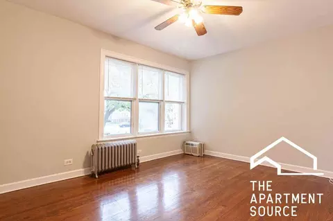 7460 N Ashland Blvd #1, Chicago, IL 60626