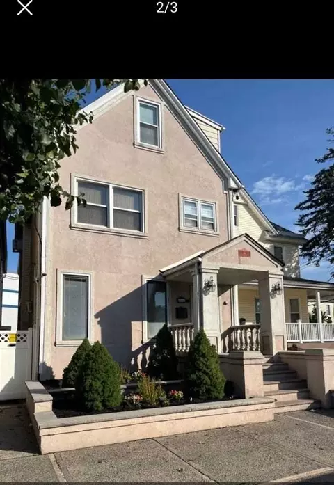 111 Avenue A #3, Bayonne, NJ 07002