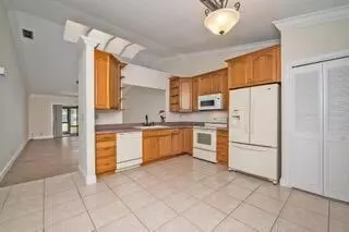 11492 Orange Blossom Ln, Boca Raton, FL 33428
