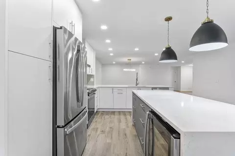 9180 Pine Springs Dr, Boca Raton, FL 33428