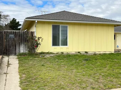 253 Vega Ave # A, Vandenberg Village, CA 93436