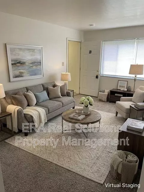 47 N Hampton Rd #B, Columbus, OH 43213