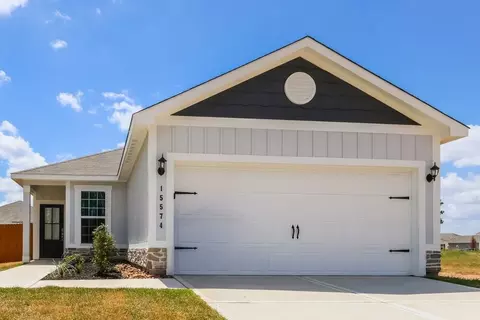 15574 Caramel Springs Dr, Conroe, TX 77303