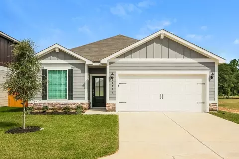 15571 Caramel Springs Dr, Conroe, TX 77303