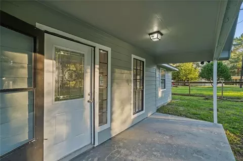 20575 Kings Rd, New Caney, TX 77357