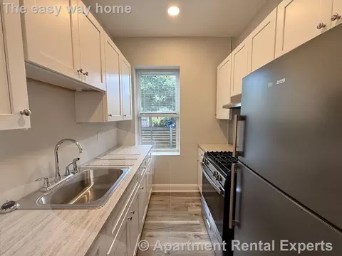 74 Kirkland St #4, Cambridge, MA 02138
