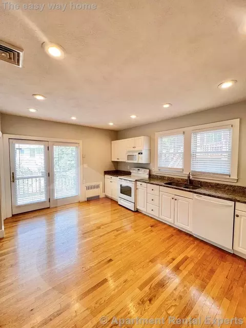 36 Dedham St #1, Revere, MA 02151