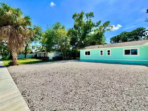 4306 Porpoise Dr #A, Tampa, FL 33617
