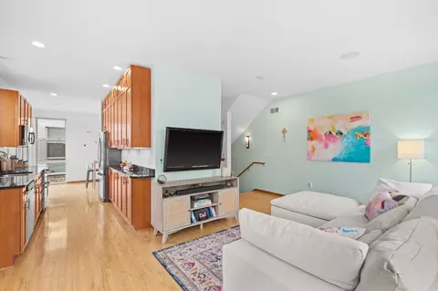 2146 N Commerce St #2146, Milwaukee, WI 53212