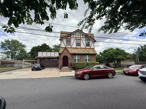 182 Farnham Ave #TOP, Lodi, NJ 07644