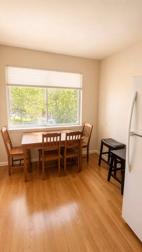 748 Carmel Ave #4, Sunnyvale, CA 94085