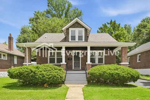 2440 Gothland Ave, Sycamore Hills, MO 63114