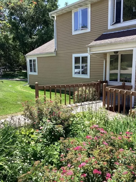 5826 Highland Ter #1, Middleton, WI 53562