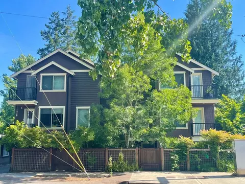 3503 NE 110th St, Seattle, WA 98125