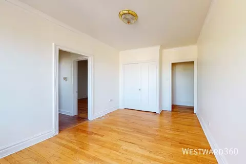 3012 W Warren Blvd #3R, Chicago, IL 60612