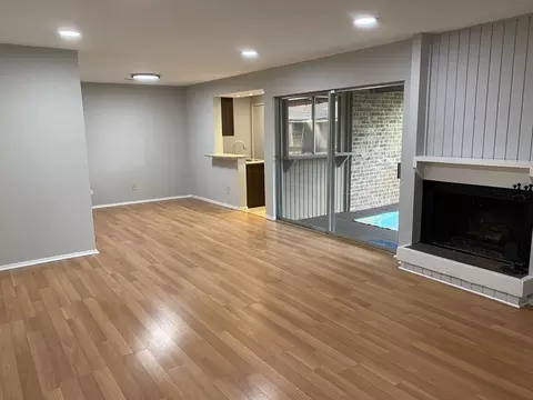 5150 Amesbury Dr #222, Dallas, TX 75206