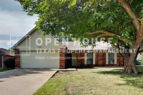 1313 Colony Ct, Flower Mound, TX 75028