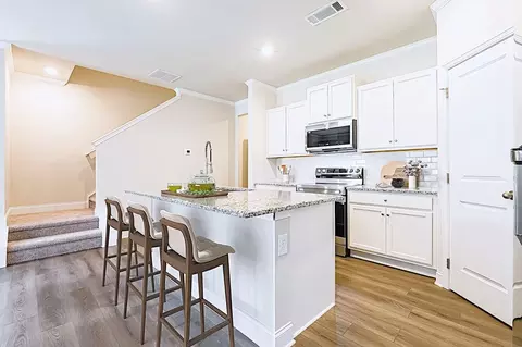 32 Avian Way, Auburn, GA 30011