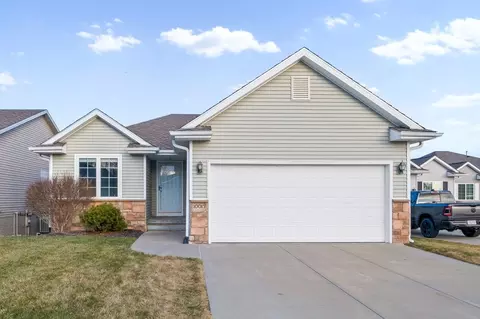 10015 S 170th Cir #NA, Omaha, NE 68136
