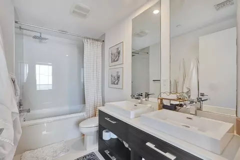 55 SW 9th St #1901, Miami, FL 33130