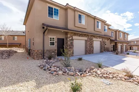 370 Buena Vista Blvd #102, Washington, UT 84780