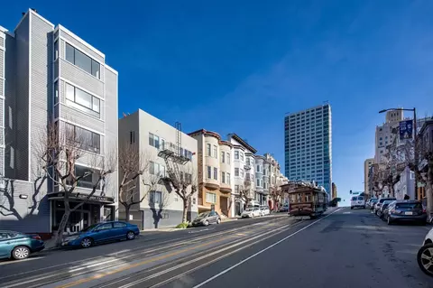 1332 California St #8, San Francisco, CA 94109