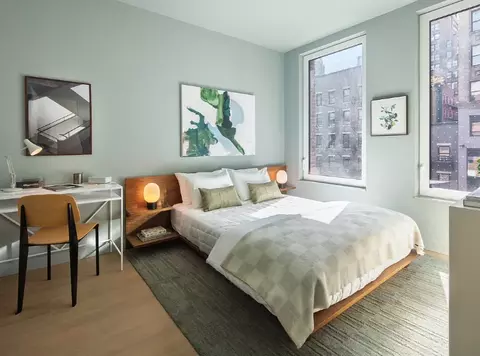 335 8th Ave #305, New York, NY 10001