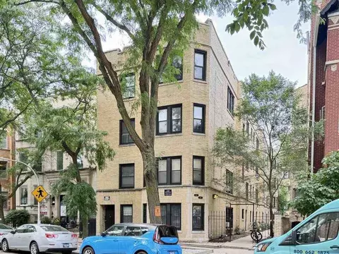 roscoe + broadway, Chicago, IL 60657
