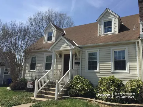 700 18th St S, Arlington, VA 22202