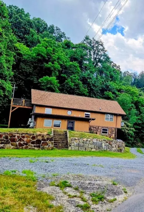 171 Gilmer St #B, Kingsport, TN 37665