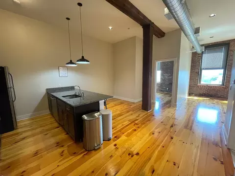 71 Canvass St #303, Cohoes, NY 12047