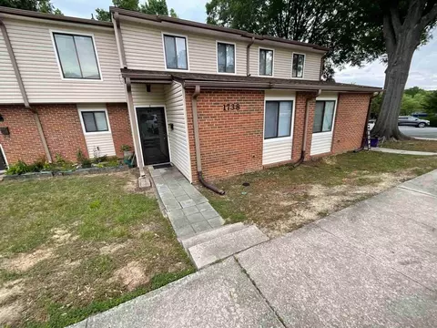 1738 N Hamilton St #C, High Point, NC 27262