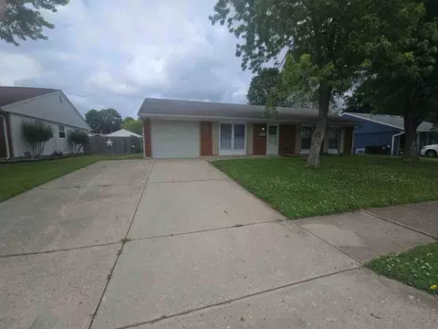 732 Spinning Rd, New Carlisle, OH 45344