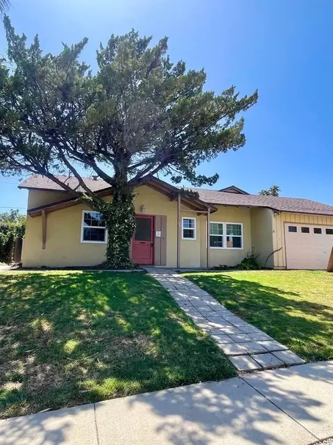123 Hastings Ave, Ventura, CA 93003