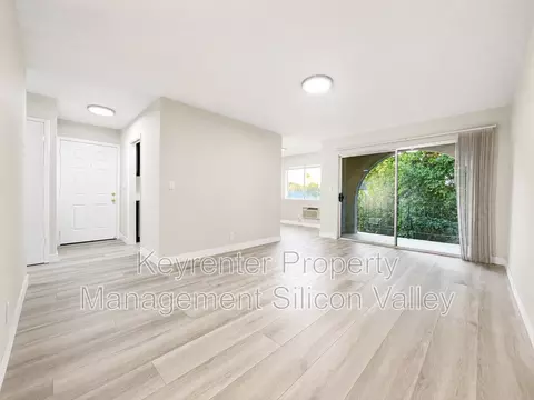 1104 Delna Manor Ln #3, San Jose, CA 95128