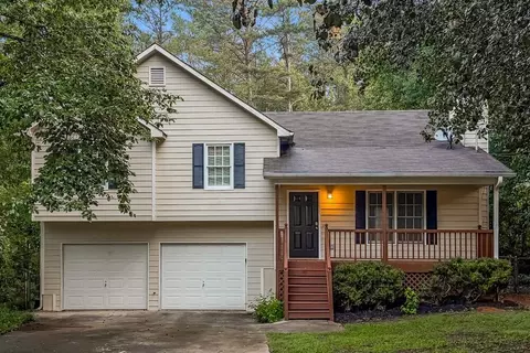 140 Loxley Ct, Douglasville, GA 30134
