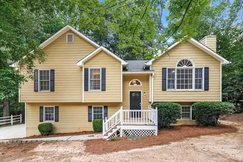 273 Nottingham Dr, Douglasville, GA 30134