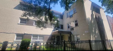 6105 N Wolcott Ave #301, Chicago, IL 60660