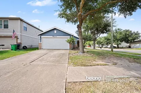 20739 Dickinson Manor Ln, Cypress, TX 77433