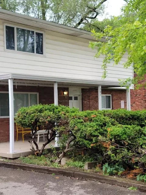 1419 Oxford State Rd, Middletown, OH 45044
