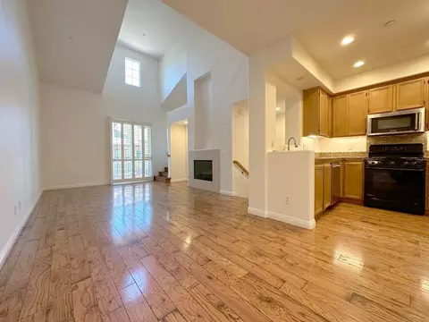 14 Vinca Ct, Ladera Ranch, CA 92694