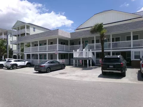 202 28th Ave N #1, North Myrtle Beach, SC 29582