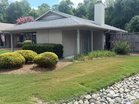311 Smugglers Ct, Wilmington, NC 28405