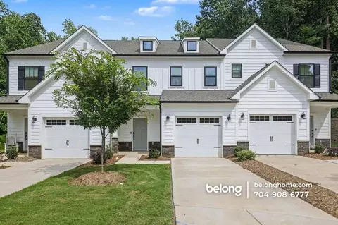 11408 Magpie Ct, Charlotte, NC 28215