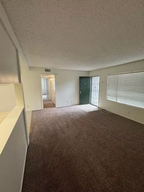 1735 E Washington St #E11, Colton, CA 92324 photo 10