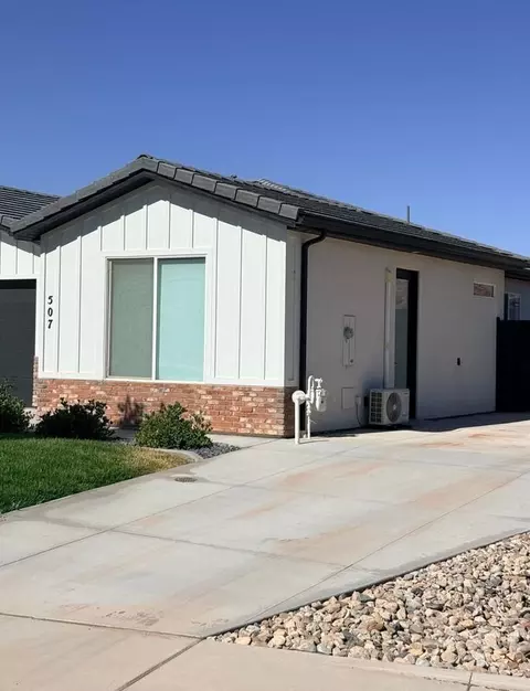 507 W 3650 N - Casita #CASITA, Hurricane, UT 84737