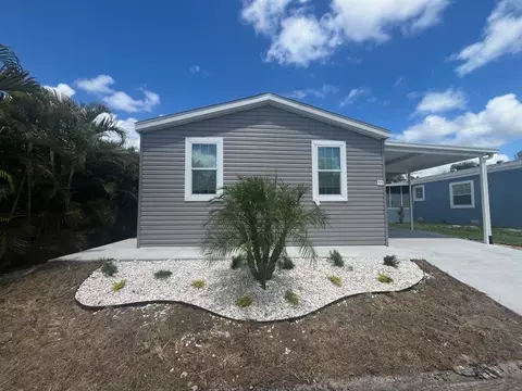 55 Eland Dr #055, North Fort Myers, FL 33917