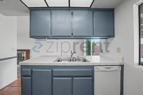 1140 Valley Spring Ln, Colton, CA 92324 photo 9